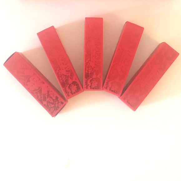 MAC Lunar New Year Lipstick Set Lucky Red 2019 NEW - Picture 4 of 8